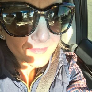 Meet your Posher, Marianna